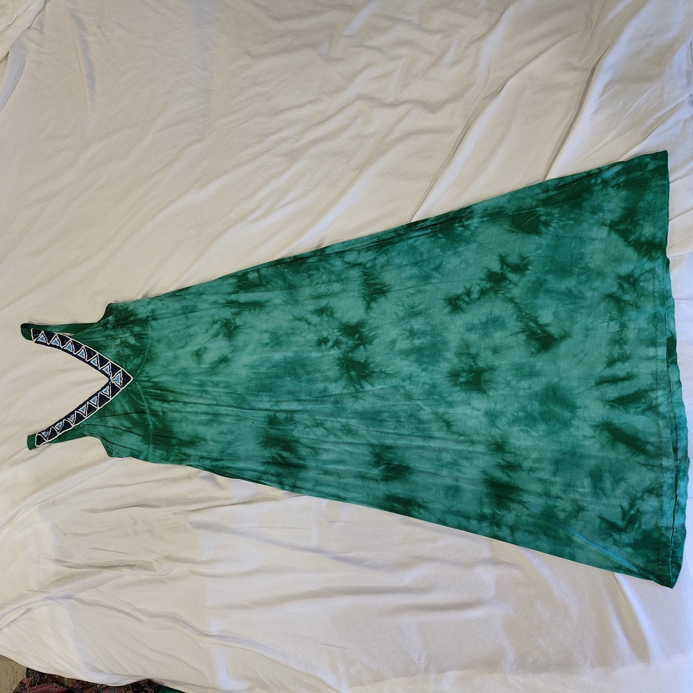INC Long green dress w/ beaded front, Med.